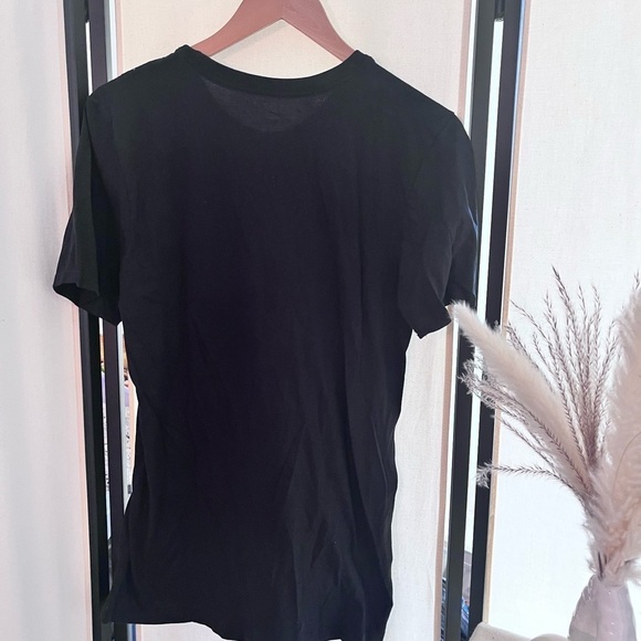 3/$10 Golden State Warriors 2018 NBA Champion Shirt - Picture 6 of 6